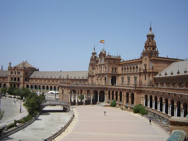 Treba ih posetiti barem jednom u životu 8 Sevilla_Plaza_de_Espana