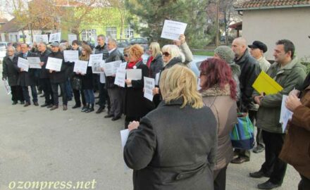 advokati protest