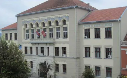 gimnazija