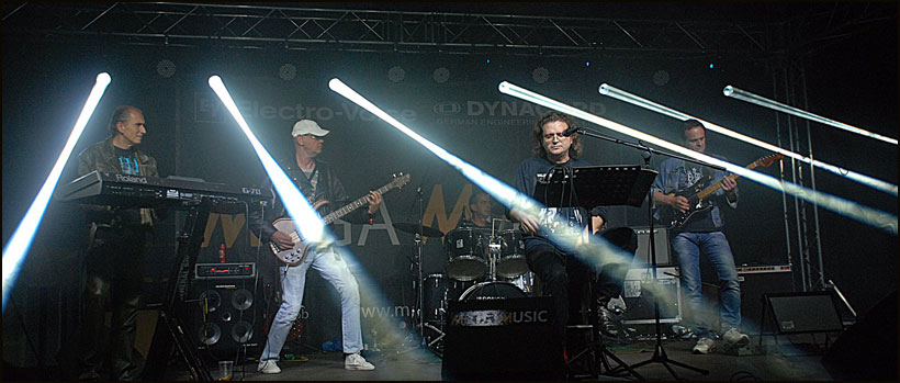 Rock ’N’ Roll vikend u klubu Chicago 2 gama-zrak-x