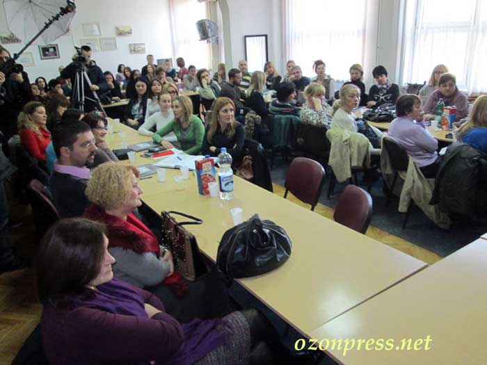 Ministar prosvete posetio Čačak 2 verbic-1