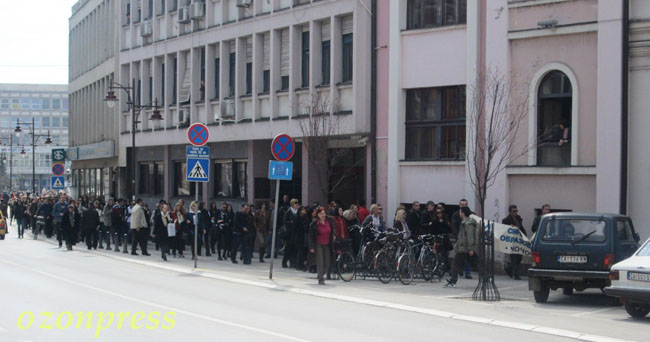 Dok nema plata nema ni nastave 11 prosveta 3
