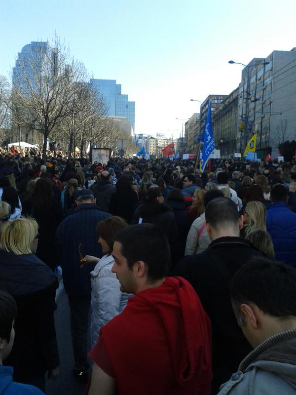 Hiljade prosvetnih radnika na protestnoj šetnji 4 protest 2