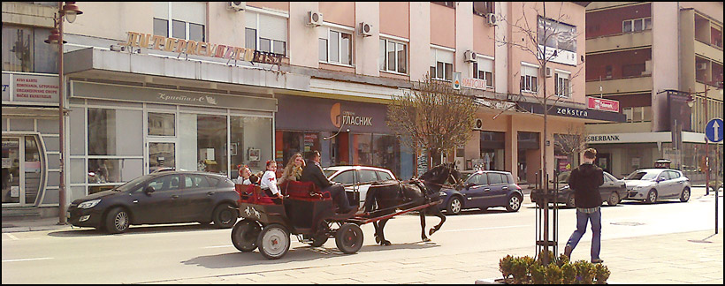 Praznično druženje na Gradskom trgu 10 uskrs-ns-3