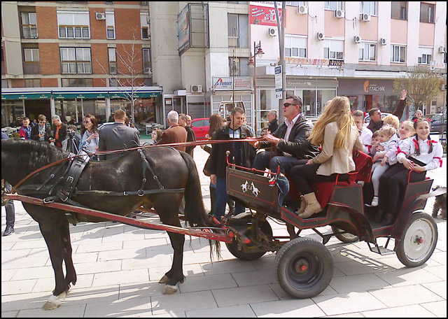 Praznično druženje na Gradskom trgu 9 uskrs-ns-4