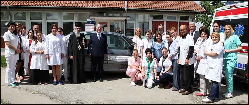 Donacija Kraljevskog para Domu zdravlja 2 donacija-1