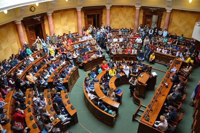 Učenici iz Čačka odlični na takmičenju iz fizike 2 fizika-2