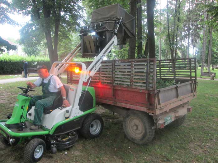 Nove mašine u Zelenilu 2 etesia-1
