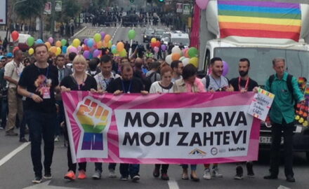 PARADA PONOSA