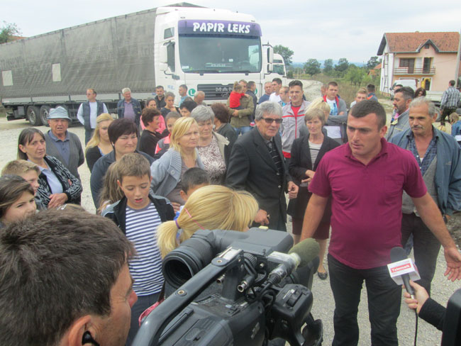 Blokirani radovi na autoputu u Preljini 1 preljina 4