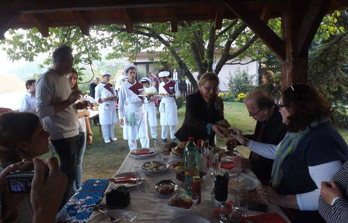Novinari iz Nemačke i Austrije posetili Čačak 3 Prehrambeno-ugostiteljska skola