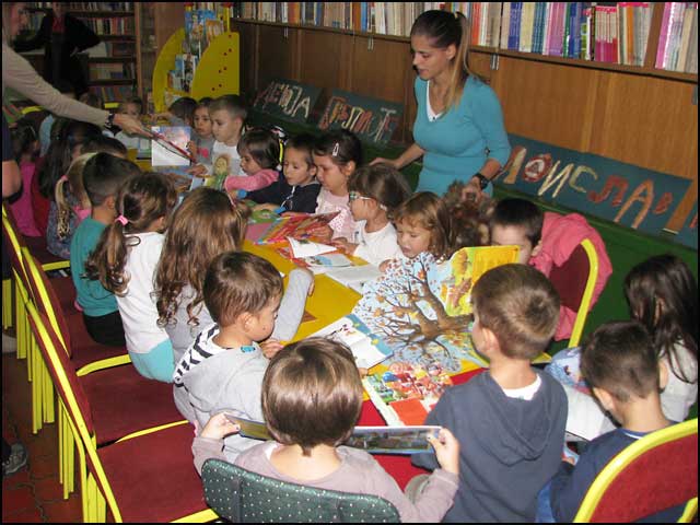 Čarolija knjige i biblioteke 7 carolija-4