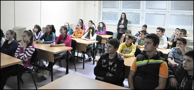 Poseta atašea Ambasade Francuske OŠ „Preljina“ 3 atase-3
