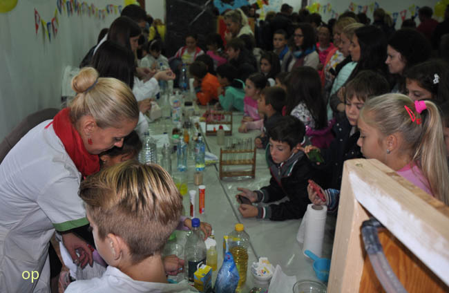 Festival igre i znanja za dan PU Moje detinjstvo 3 pu moje detinjstvo