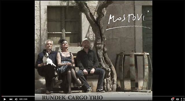 "Ničim izazvan" i Darko Rundek u BitefArtCafeu 2 Rundek-Gargo-trio