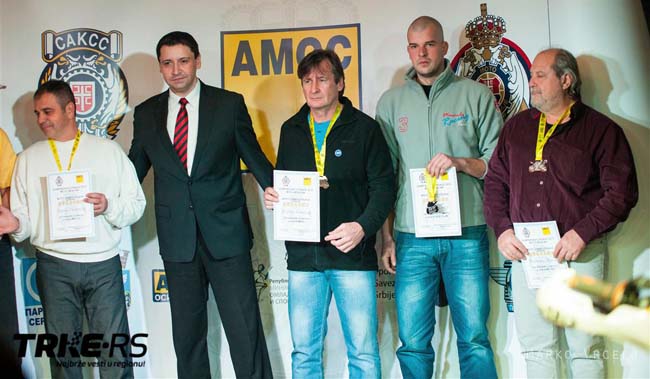 Odlična godina za Čačane 3 3-Marko Iliå-MK Manƒula (drugi s desna)