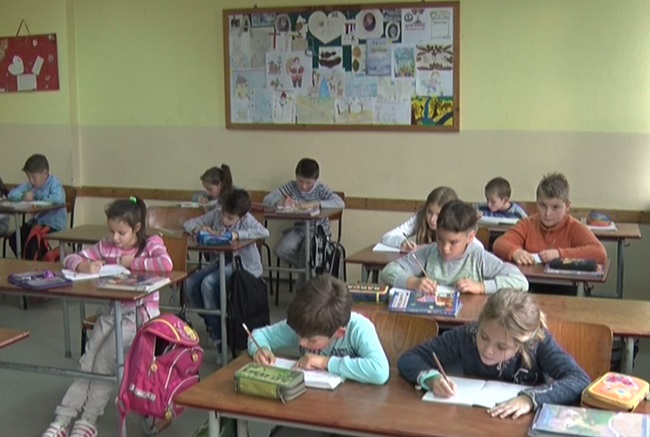 Roditelji obnavljaju školu u Ljubić selu 3 ljubic selo, skola