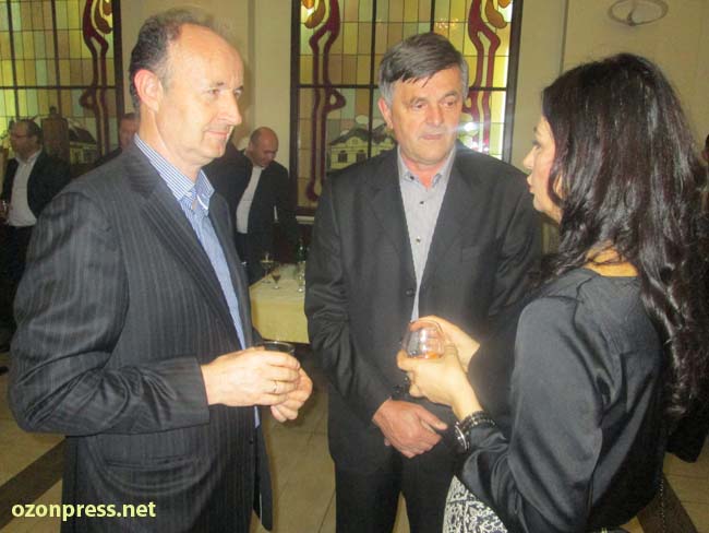 Novogodišnji koktel privrednika bez SNS-a 6 pu gvadac 97 9