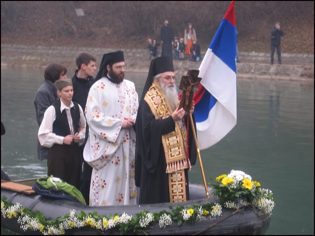 Viteško plivanje za Bogojavljenski krst 1 vitezovi-krstovdan-2