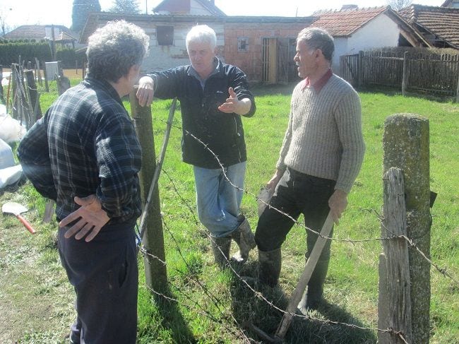 Vojska u Konjevićima ispumpava vodu, oštećen bedem 2 poplave