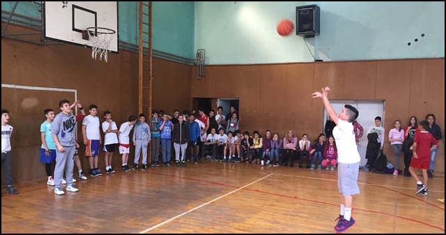 OŠ "Dragiša Mišović" - obeležen dan škole 5 oš-dragiša-košarka-6