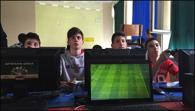 OŠ "Dragiša Mišović" - obeležen dan škole 4 oš-dragiša-pes-6