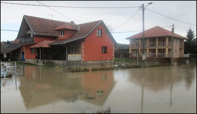 Reke u opadanju, Morava dostigla maksimum 1 poplava-čačak-2a