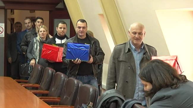 Koalicija oko SNS-a predala izbornu listu 1 sns lista čačak