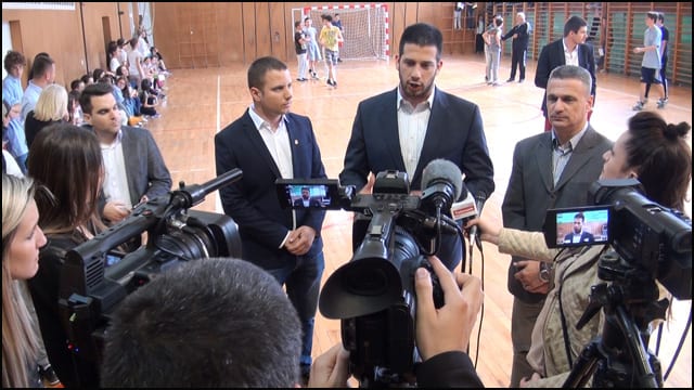 SNS: Za mlade i njihovu bezbednost 3 SNS-Vanja-1