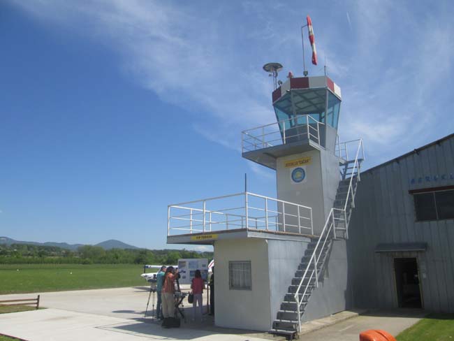 aerodrom ravan