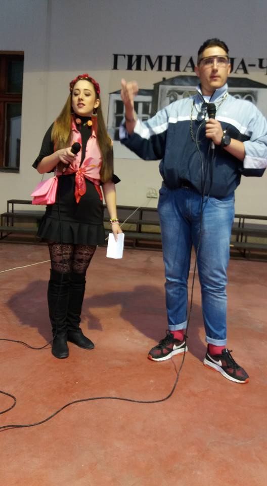 maskenbal u gimnaziji