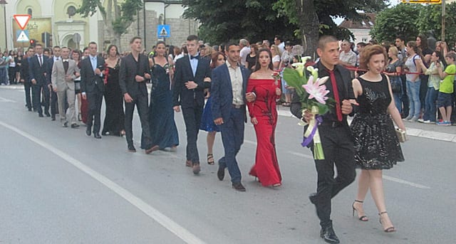 Maturantski defile gimnazijalaca (FOTO) 7 Gim-18