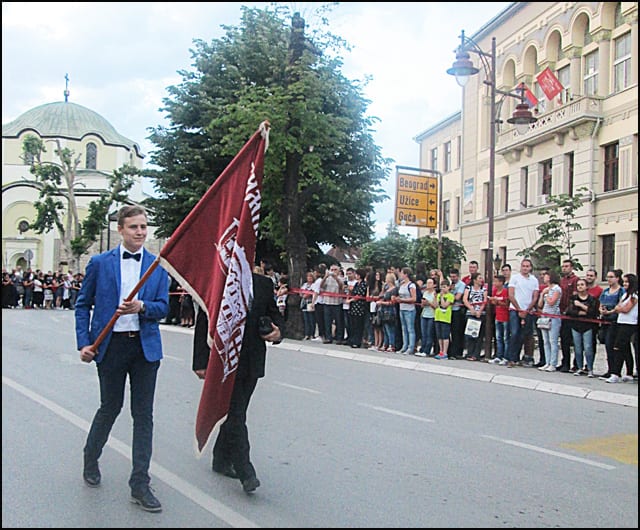Maturantski defile gimnazijalaca (FOTO) 6 Gim-1a