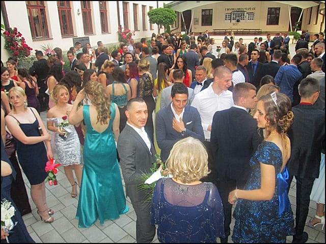 Maturantski defile gimnazijalaca (FOTO) 1 Gim-24