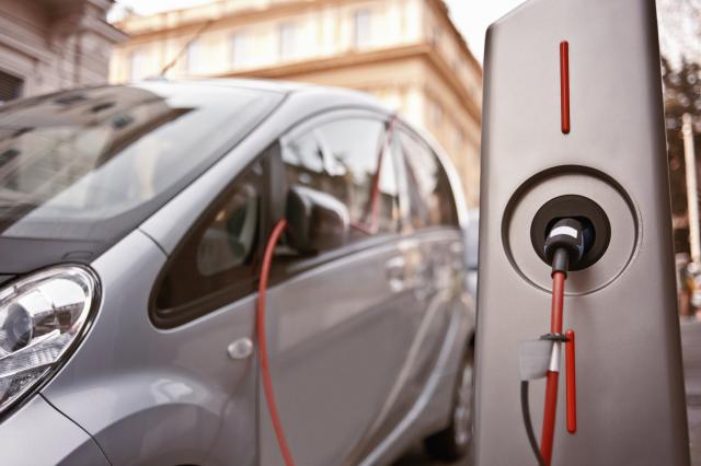 Srpski auto na struju od septembra 1 auto na struju