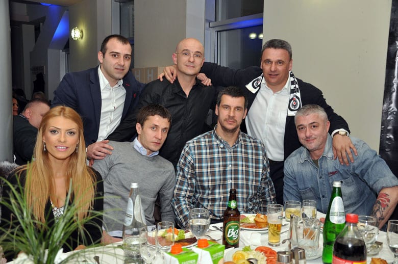 Crno-belo veče u Čačku 1 crno-belo vece foto