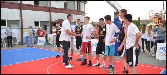 Odličan basket 12 3na3-unipromet-enigma-2