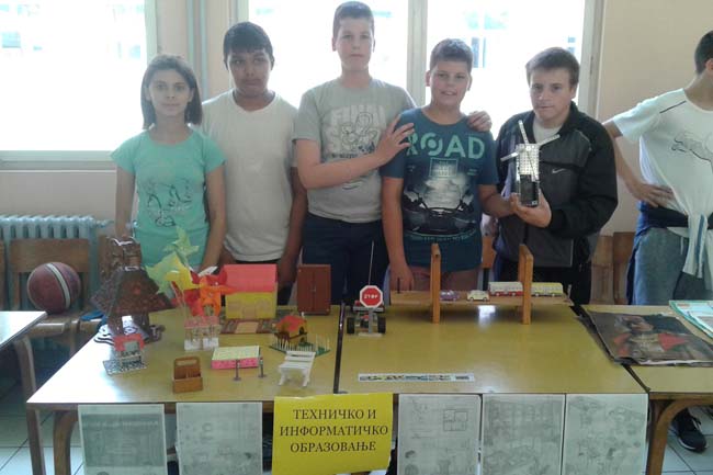 Prvi interaktivni festival nauke 3 Festival nauke Guča