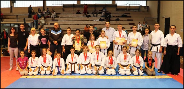 karate-cacak