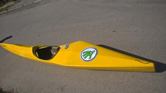 Kajak klub, Skoda