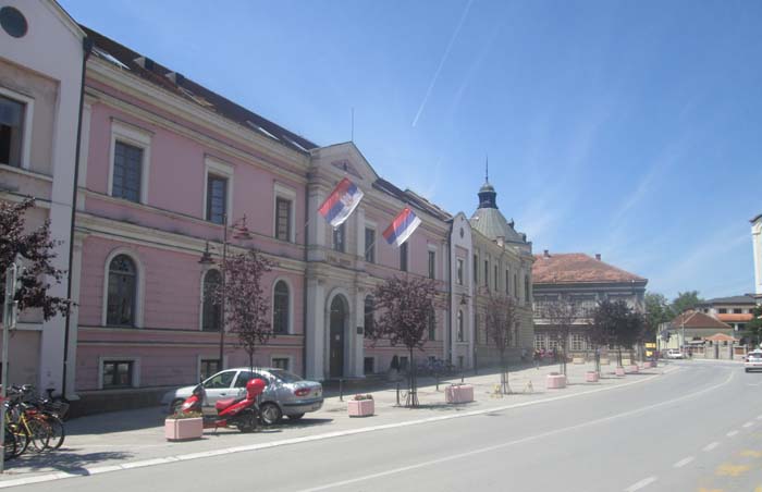 Bez parkiranja ispred zgrade Skupštine grada 1 Skupstina grada