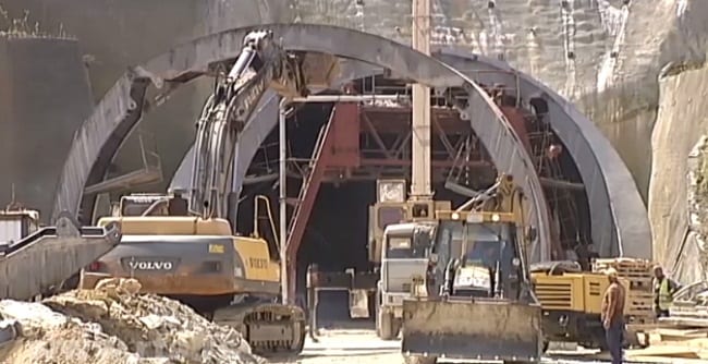 Šta koči radove na Koridoru 11 4 Tuneli na Koridoru 11