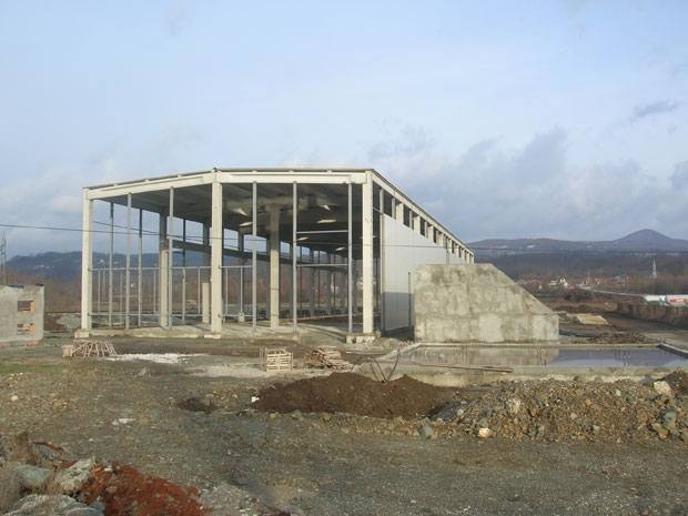 Ima li nade za fabriku betonskih pragova? 1 Fabrika železničkih pragova Kosjerić
