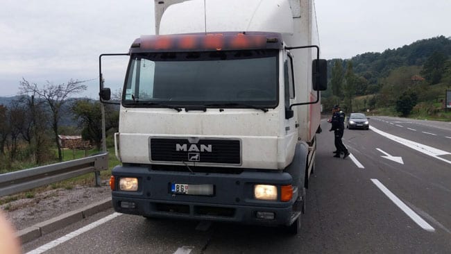 Otkrivene cigarete u kamionu (FOTO) 1 zaplena cigareta