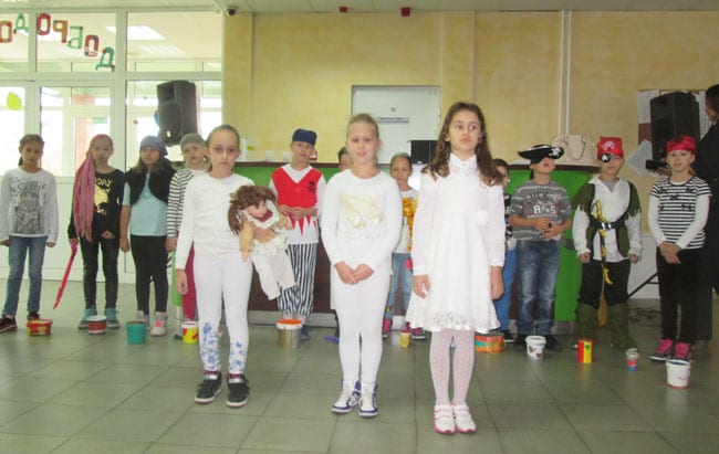 Učenici OŠ Filip Filipović posetili Zračak 1 zracak2
