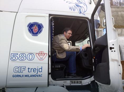 Hiljade ljudi na otvaranju autoputa Ljig-Preljina (FOTO) 4 autoput1