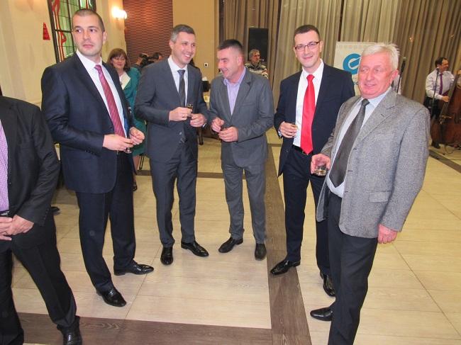 PU Gradac 97
