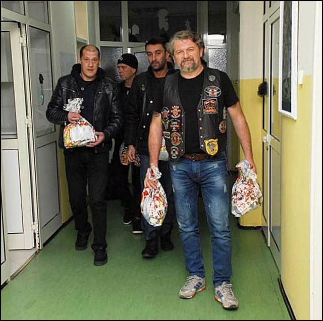 Bajkeri u poseti Gradskoj Bolnici 3 bolnica-4-gm