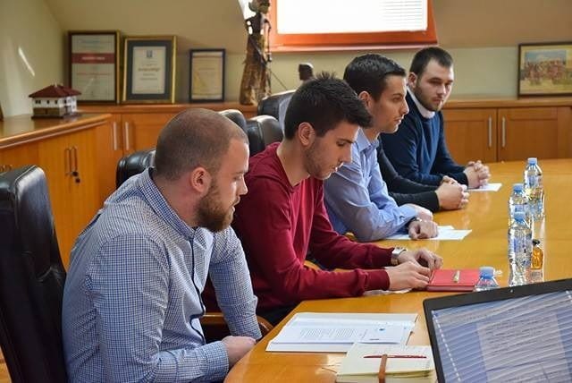 Studenti