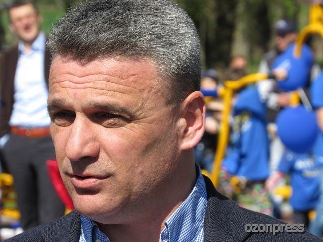 Gradonačelnik najavljuje velike promene u Borcu 2 teretana cacak